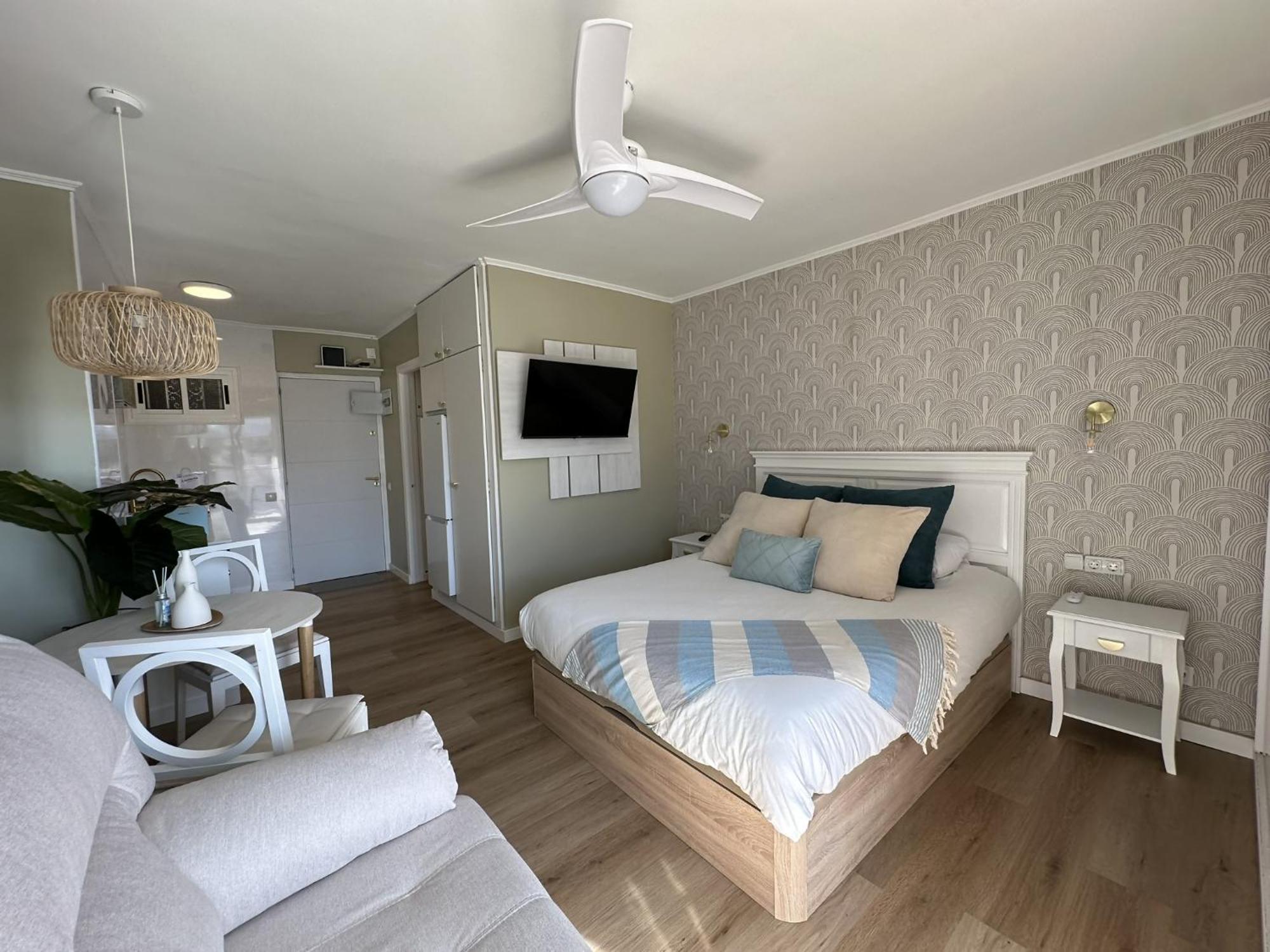 Estudio Agata Con Piscina A 800M De La Playa Appartement Benalmádena